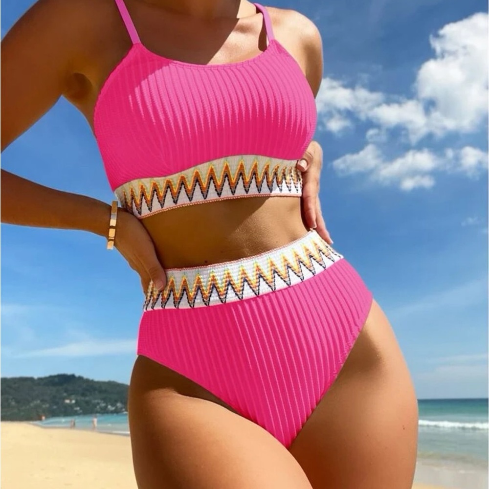 Pink Textured Bikini - Picture 2 of 2